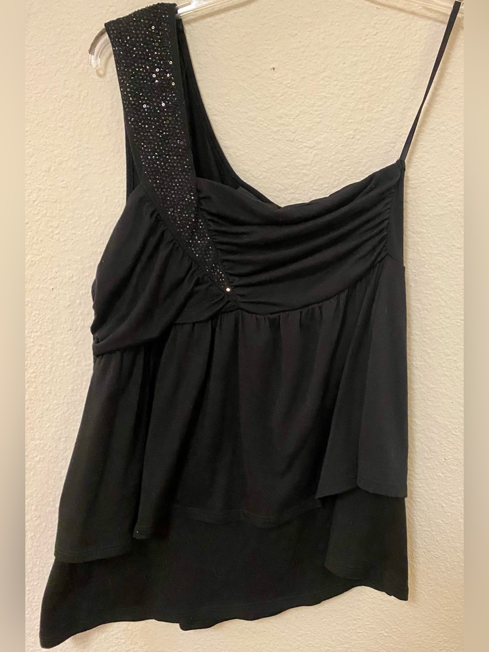 Torrid Black One-Shoulder Sequin Accent Tank - Size 0X - EUC!